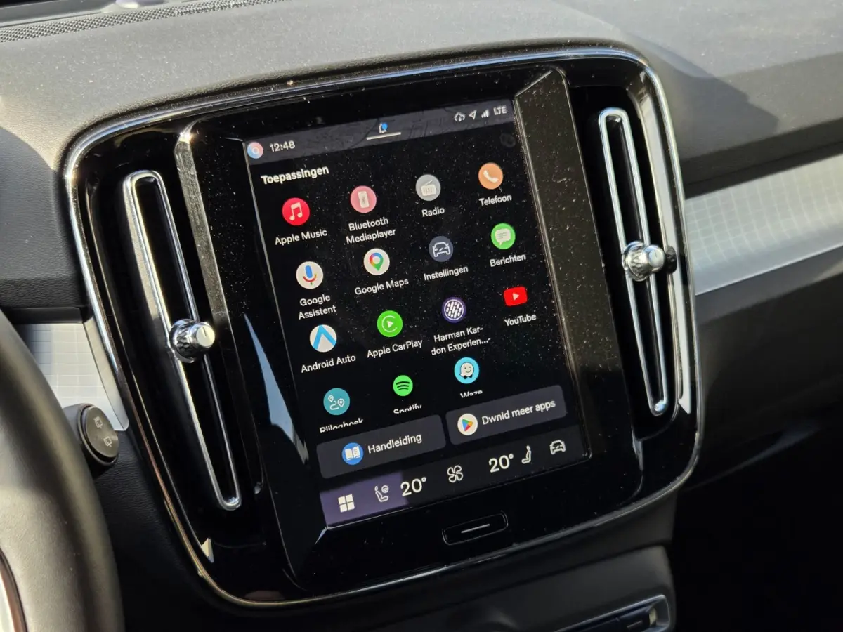 2.0 B4 Plus Dark | Achteruitrijcamera | Apple Carplay/Android Auto|telefoonintegratie premium | Cruise control adaptief met Stop&Go en stuurhulp