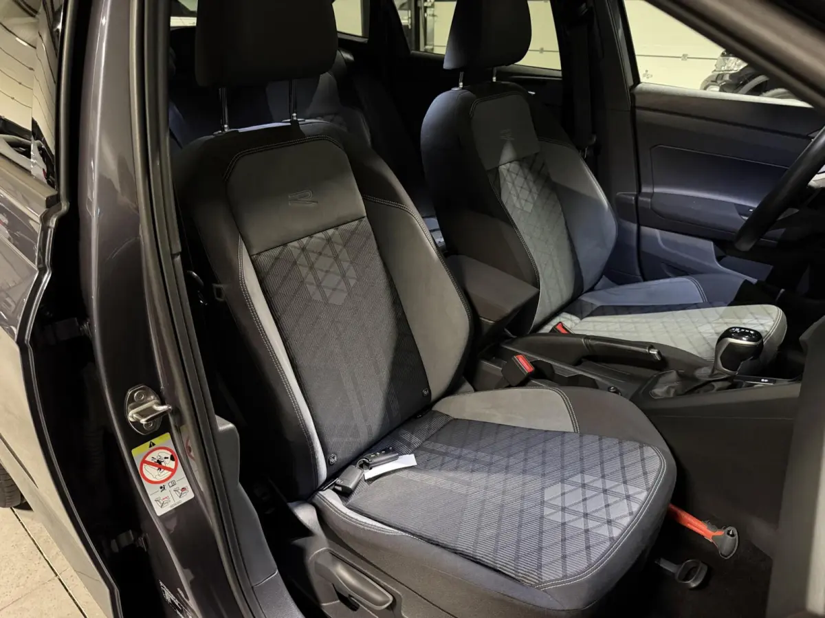 1.0 TSI R-Line Pano Virtual Sfeer Camera