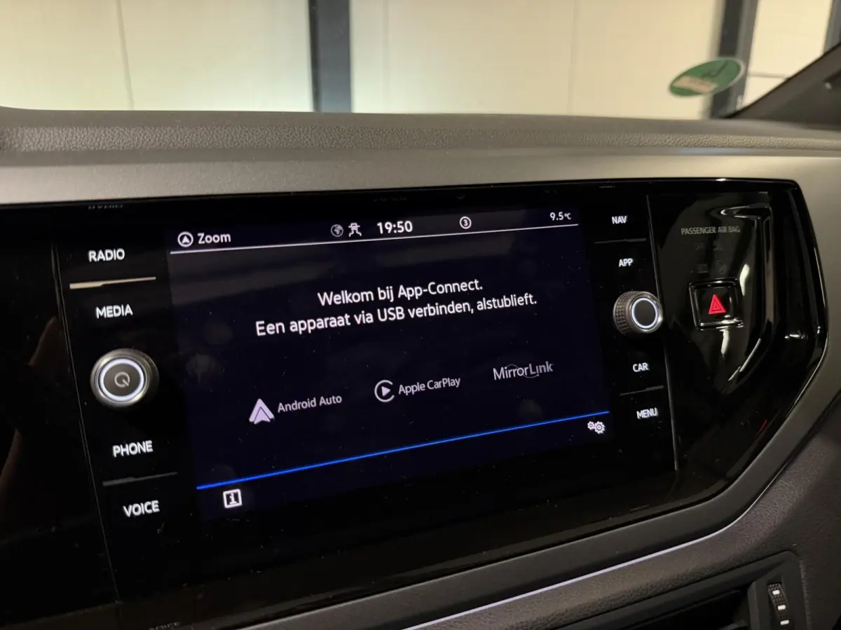 1.0 TSI R-Line Pano Virtual Sfeer Camera