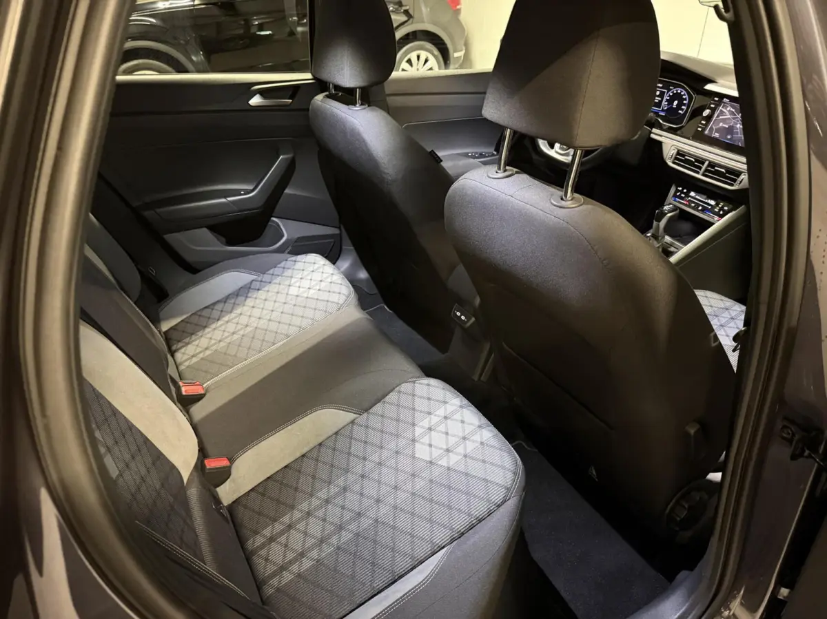 1.0 TSI R-Line Pano Virtual Sfeer Camera