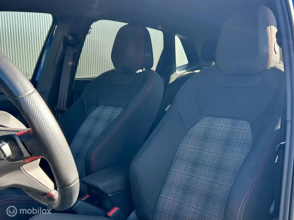 2.0 TSI GTI LANE NAVI ACC LED