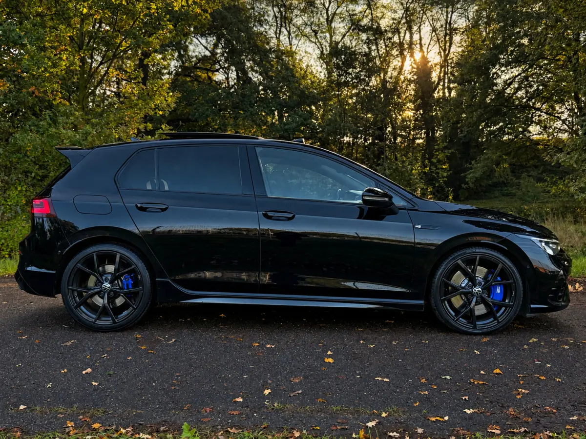 8 R 2.0 TSI DSG | AKRA | HUD | IQ | BTW ☑️