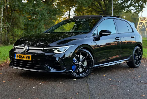 8 R 2.0 TSI DSG | AKRA | HUD | IQ | BTW ☑️