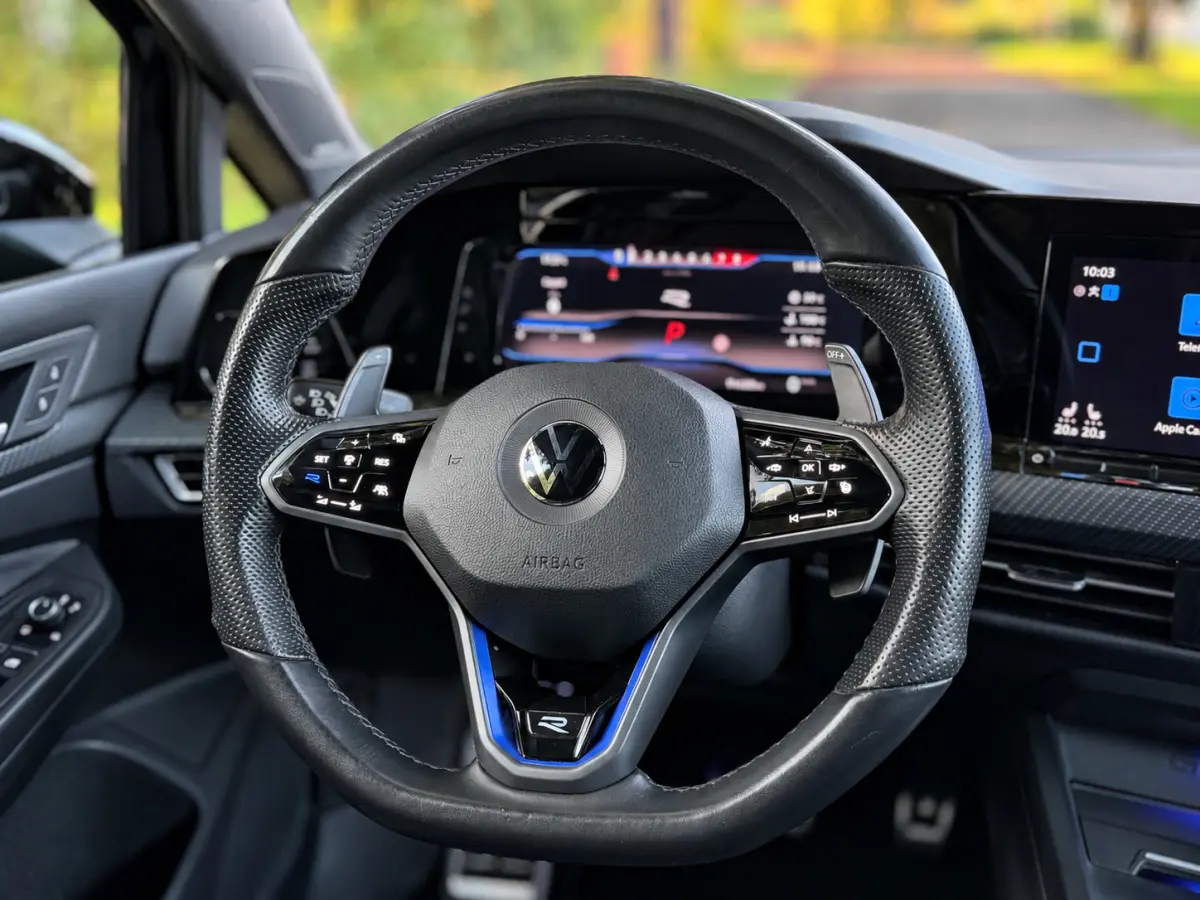 8 R 2.0 TSI DSG | AKRA | HUD | IQ | BTW ☑️