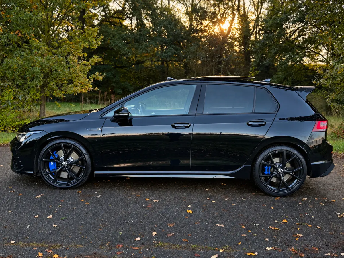 8 R 2.0 TSI DSG | AKRA | HUD | IQ | BTW ☑️