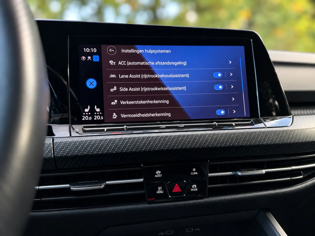 8 R 2.0 TSI DSG | AKRA | HUD | IQ | BTW ☑️