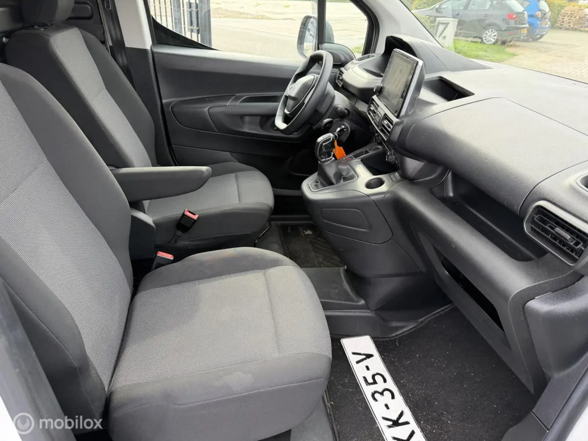 bestel 1.5 BlueHDI Premium trekhaak