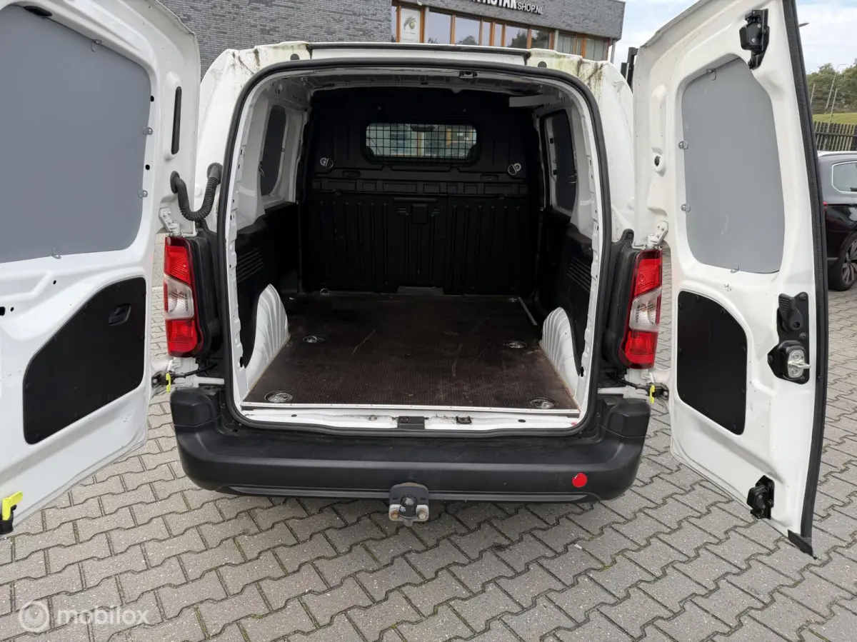 bestel 1.5 BlueHDI Premium trekhaak