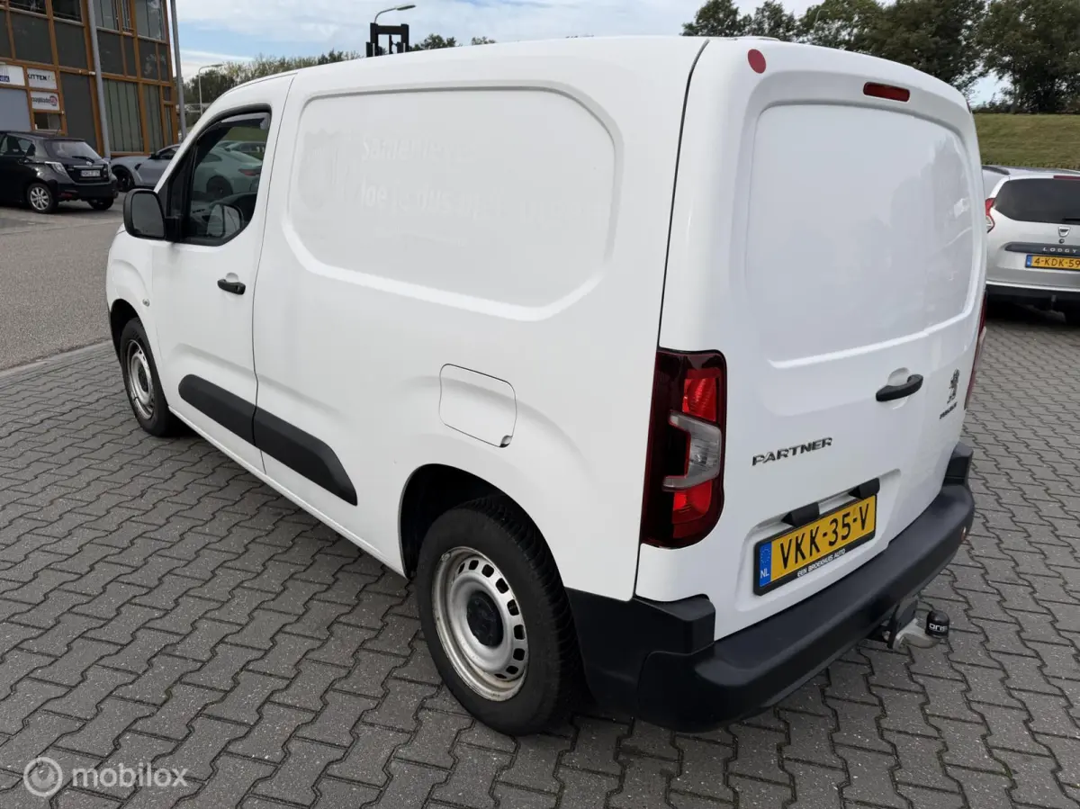 bestel 1.5 BlueHDI Premium trekhaak