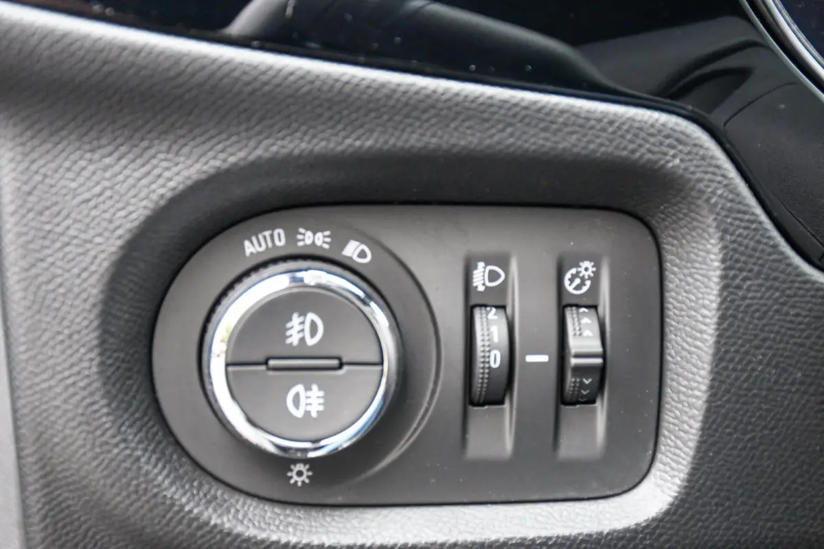 1.2 GS Line Automaat LED Lage KM CarPlay Camera