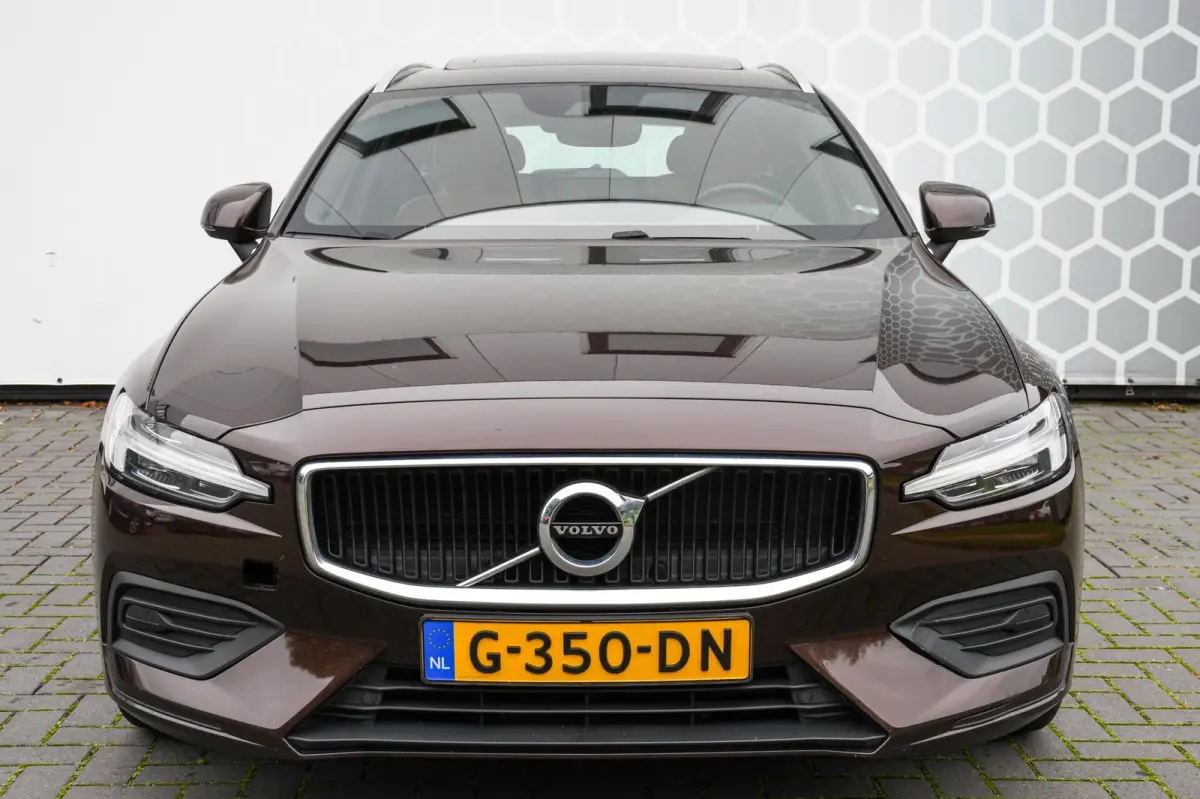 2.0 D4 Inscription Pano Leer Led Trekhaak CarPlay