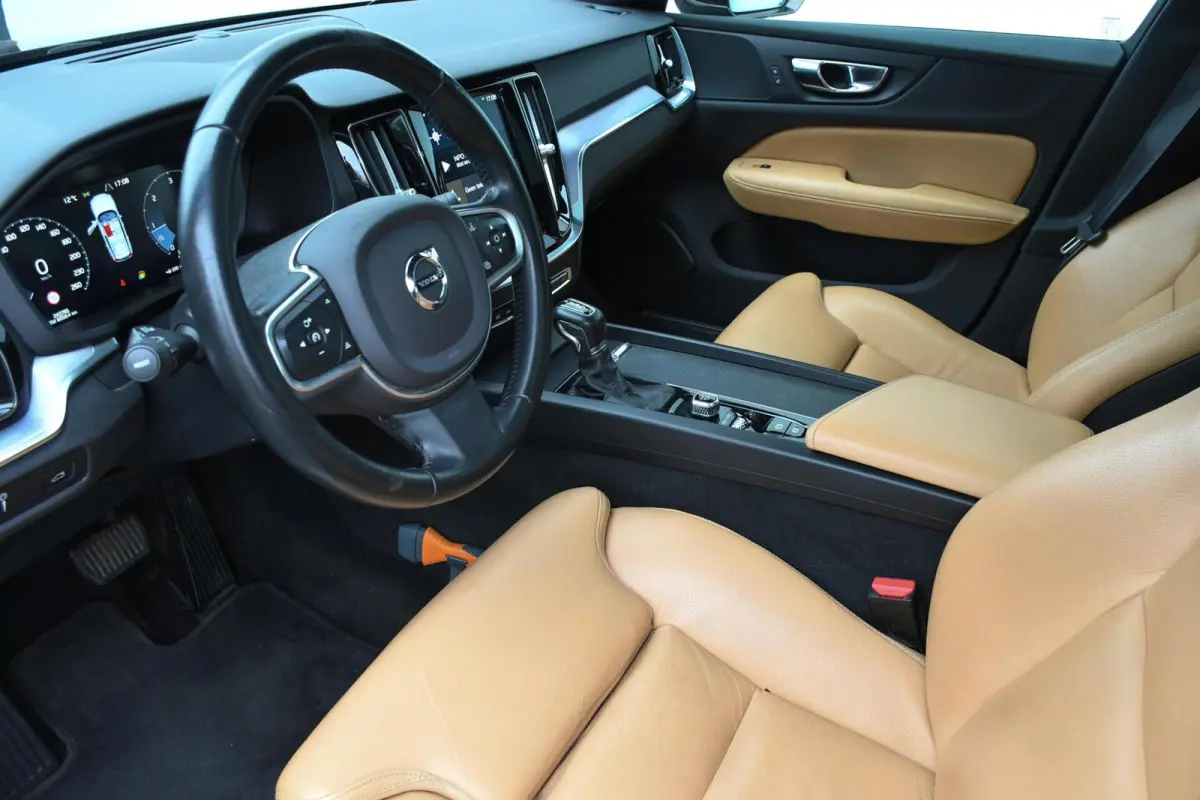 2.0 D4 Inscription Pano Leer Led Trekhaak CarPlay