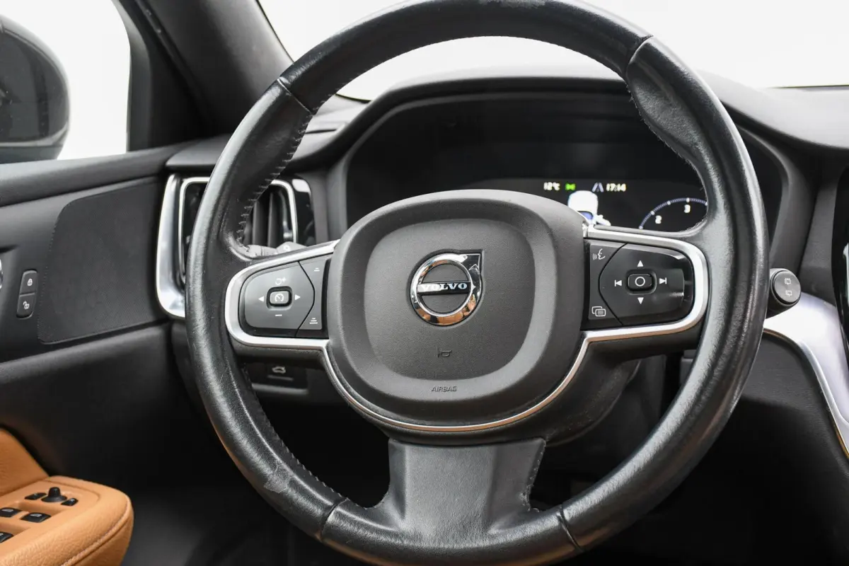 2.0 D4 Inscription Pano Leer Led Trekhaak CarPlay