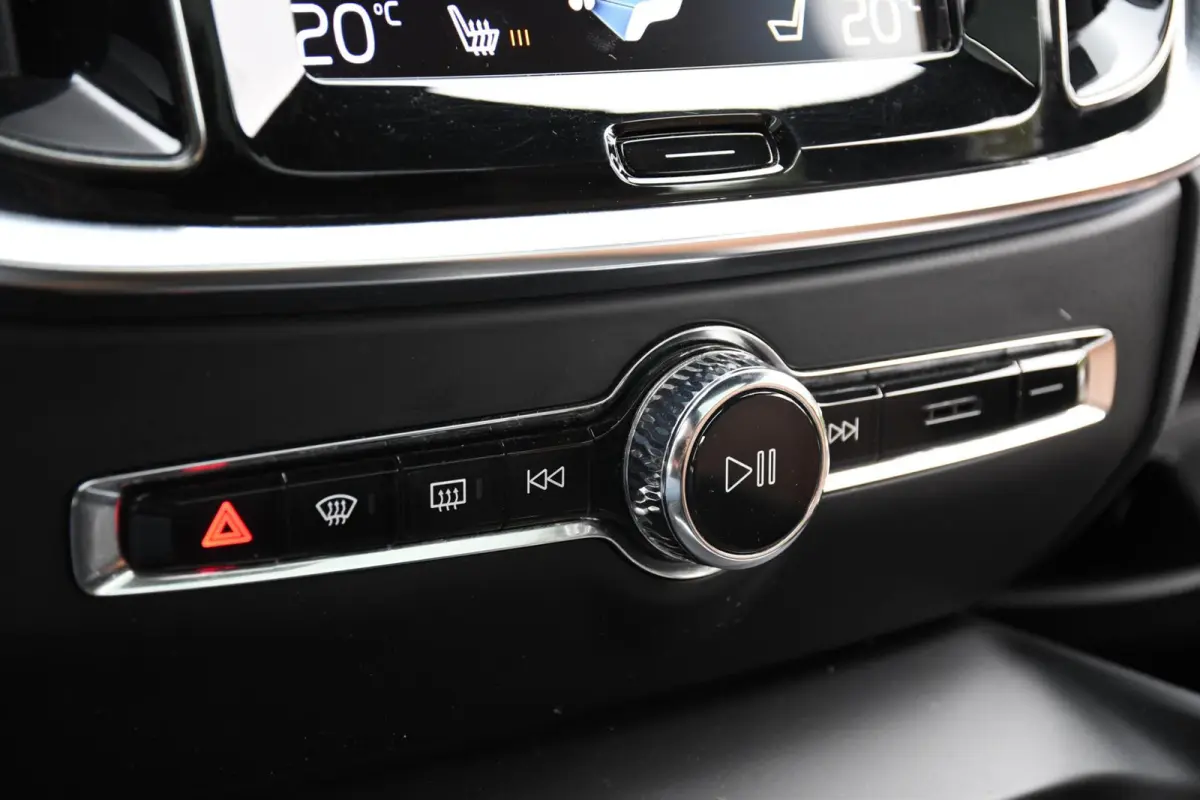 2.0 D4 Inscription Pano Leer Led Trekhaak CarPlay