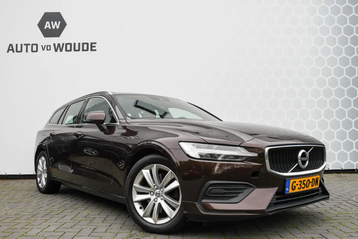 2.0 D4 Inscription Pano Leer Led Trekhaak CarPlay