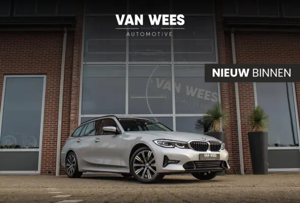 318i Business Edition | Sport Line | 2e eigenaar | Dealer onderhouden | Active Guard Plus | Connectedpackage Professional | Cruise control | DAB | Trekhaak | LED