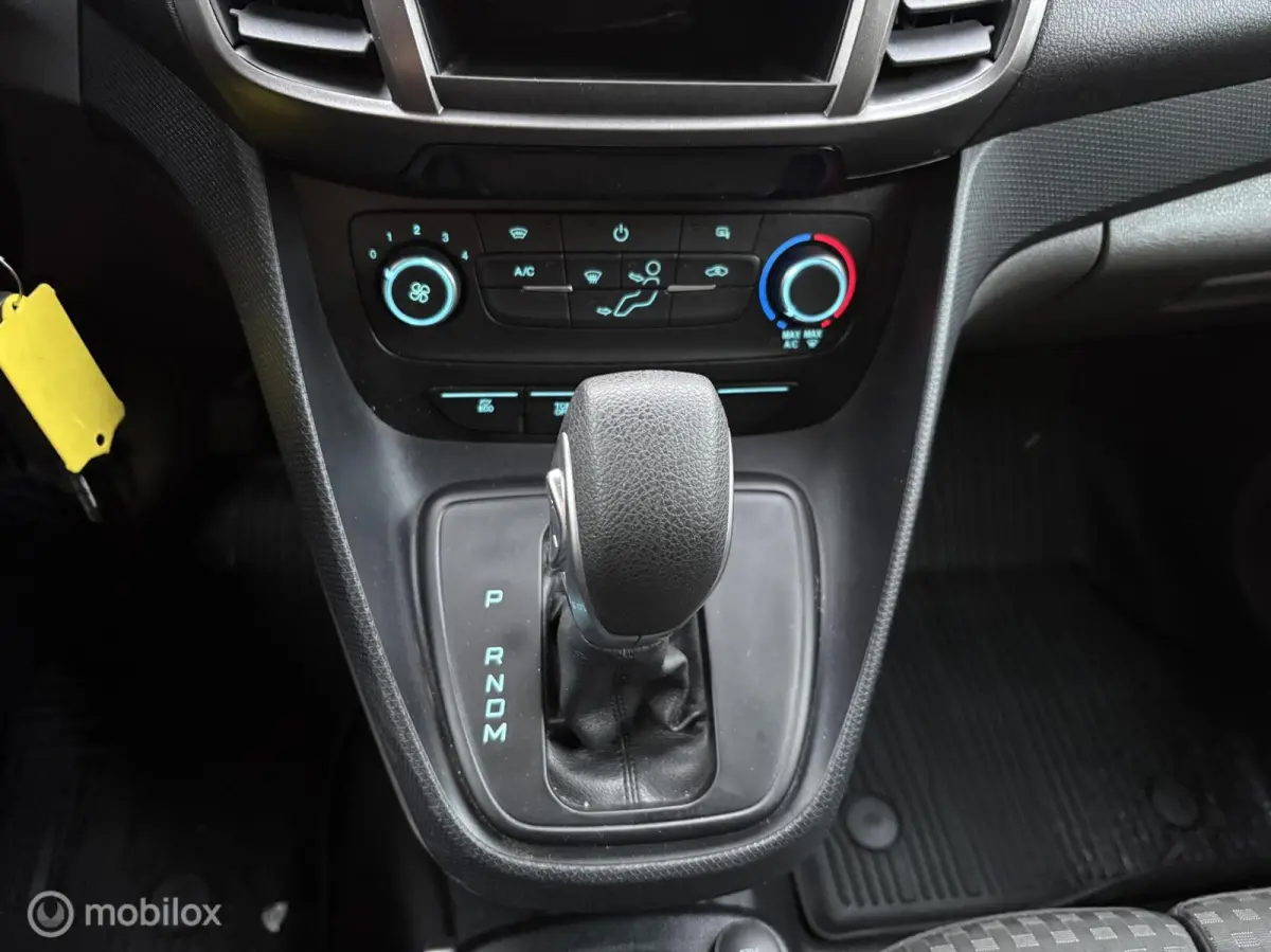 1.5 EcoBlue L2 AUTOMAAT/NAVI/CRUISE/SCHADE