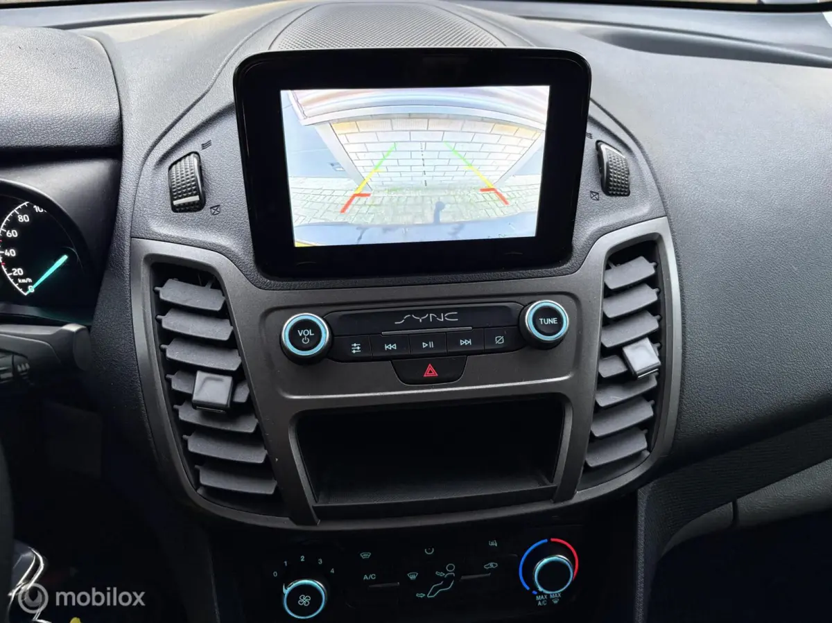 1.5 EcoBlue L2 AUTOMAAT/NAVI/CRUISE/SCHADE