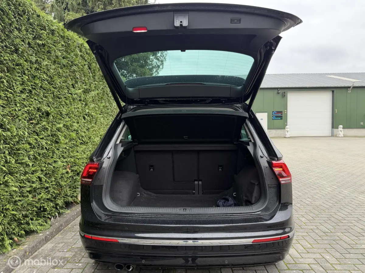 1.4TSI Comfortline Business R-Line Panodak