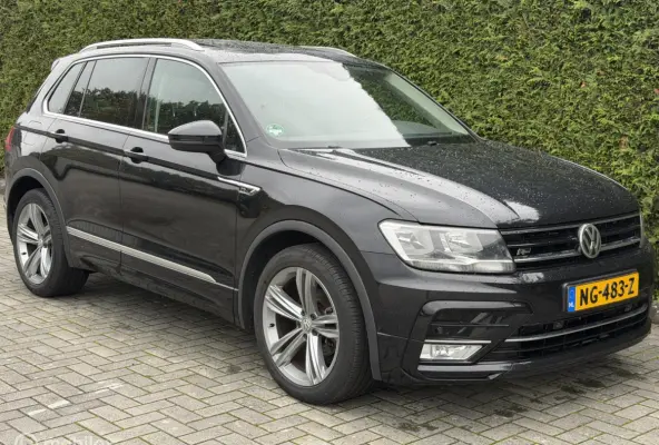 1.4TSI Comfortline Business R-Line Panodak