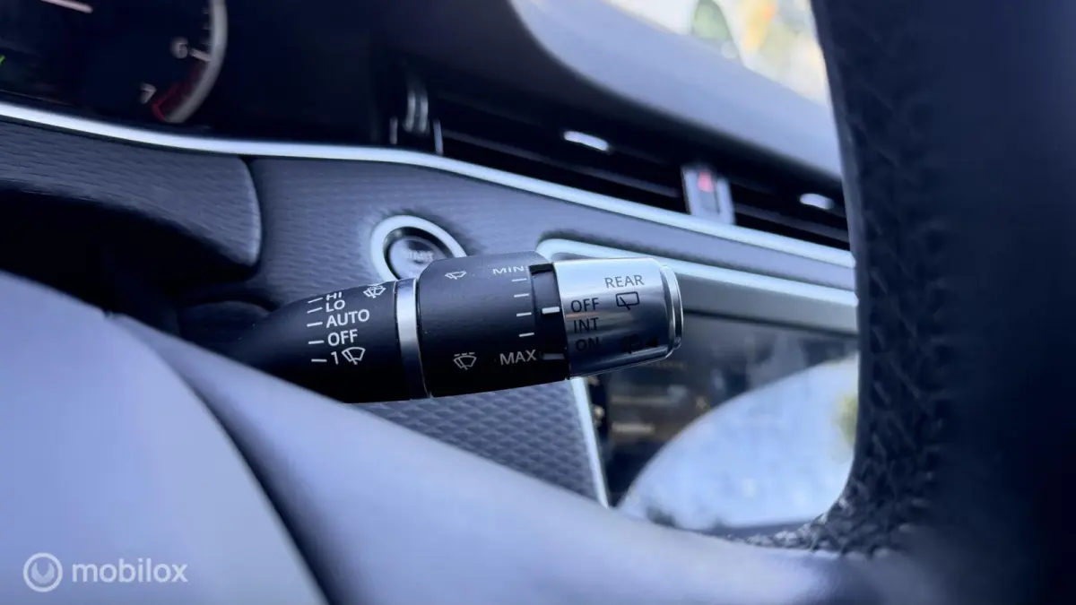 1.5 P300e AWD S