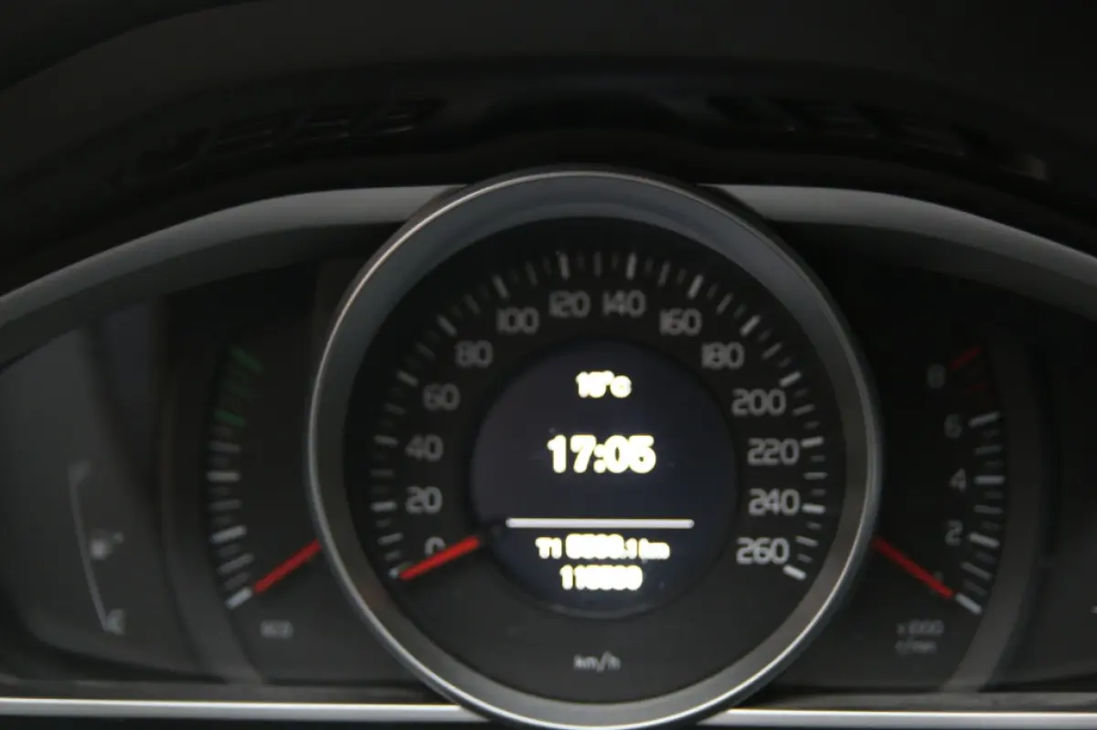 2.0 T2 Momentum Navi/Trekhaak