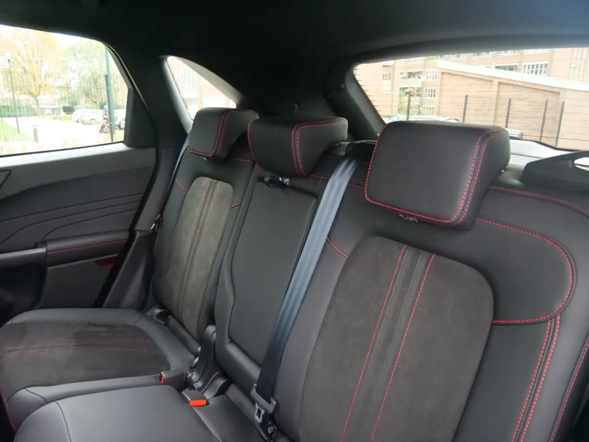 2.5 PHEV 243Pk ST-Line X Automaat Winterpakket / Adaptive Cruise / 360 Camera / Apple Carplay