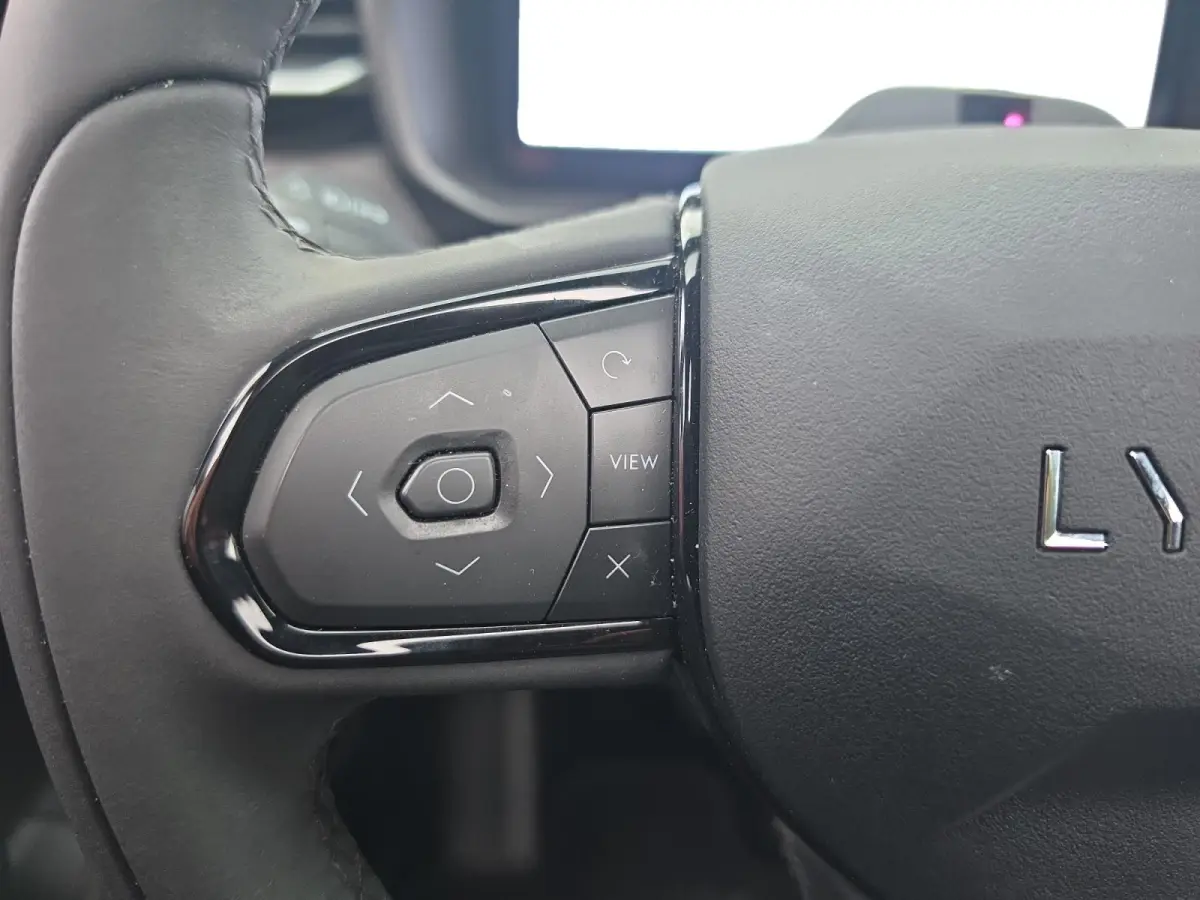 1.5 More | Navigatie | Climate control | 360Gr camera | Keyless | Stoel + Stuurverwarming