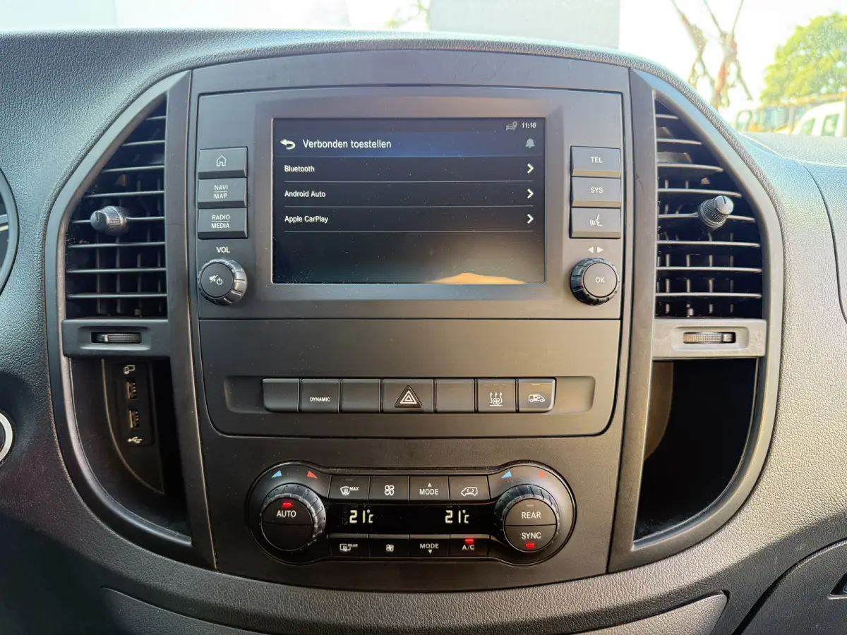 129 90kWh 204PK Personenvervoer L2 370km WLTP 92.2% (SOH) 7 Stoelen Elektrische Schuifdeur LED Lichtmetalen velgen 17inch 110kw Snelladen Climate Control Cruise Control