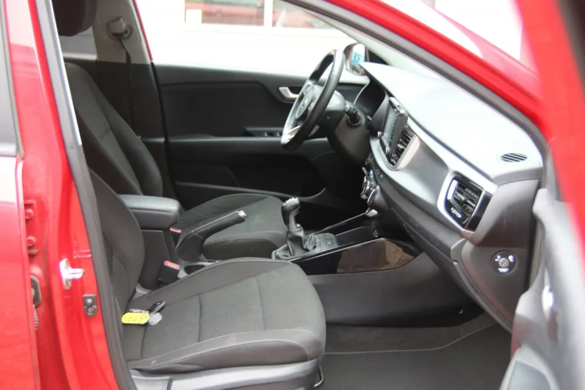 1.0 TGDI First Ed. Navi/apple carplay