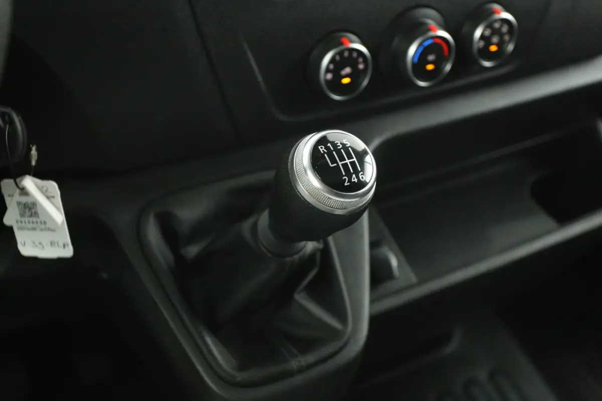 2.3 Turbo 150PK L2H2 | Marge | Airco | Camera | 3 Zits | Carplay | Parkeersens. | Trekhaak