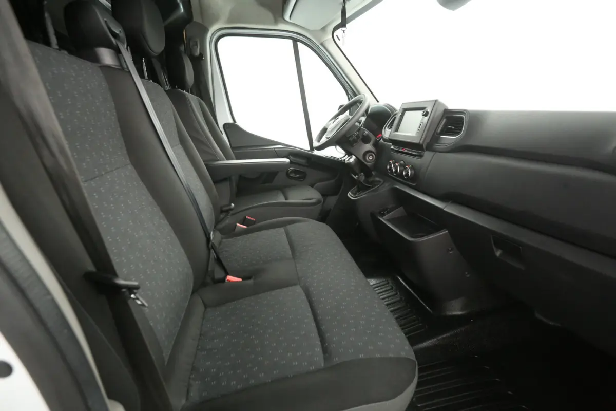 2.3 Turbo 150PK L2H2 | Marge | Airco | Camera | 3 Zits | Carplay | Parkeersens. | Trekhaak