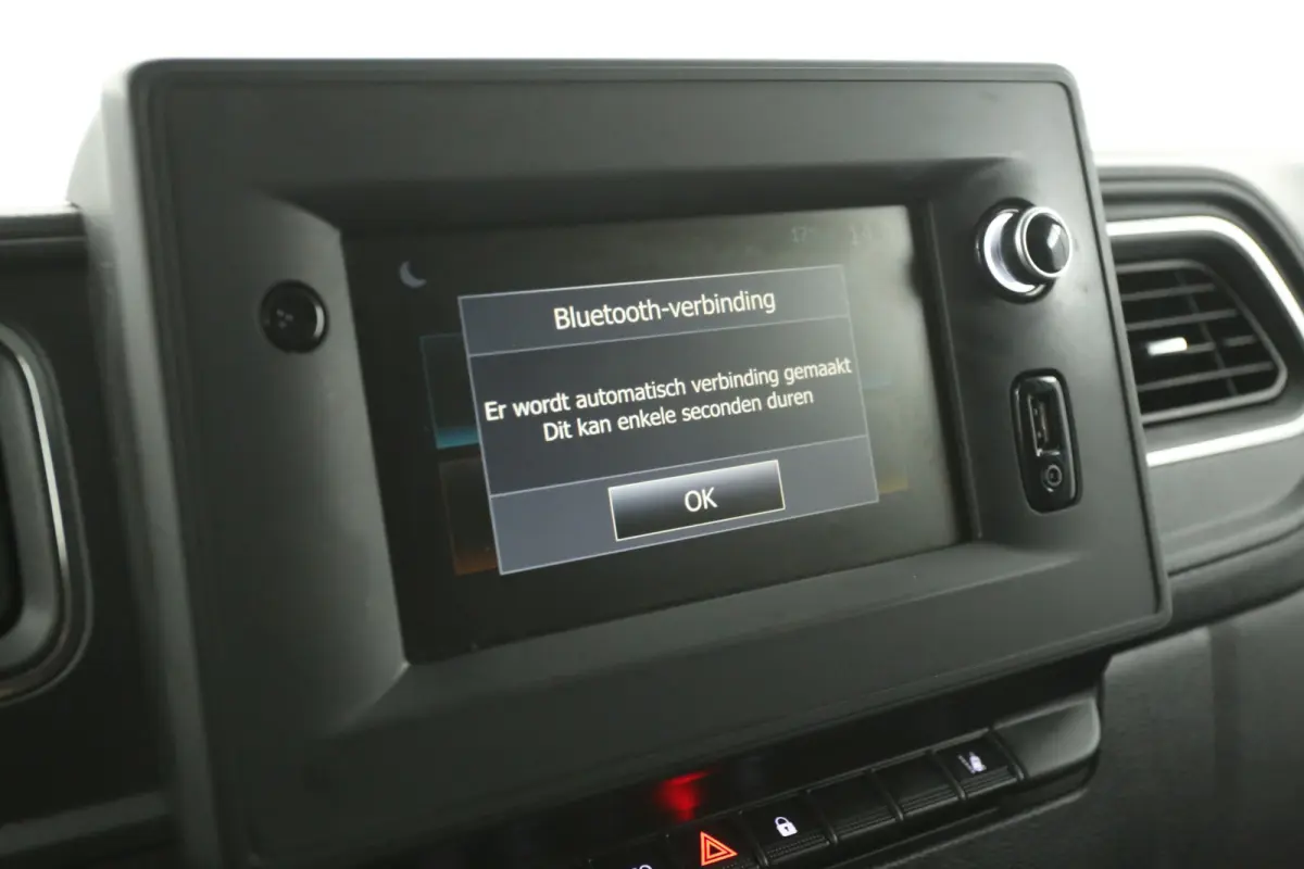 2.3 Turbo 150PK L2H2 | Marge | Airco | Camera | 3 Zits | Carplay | Parkeersens. | Trekhaak