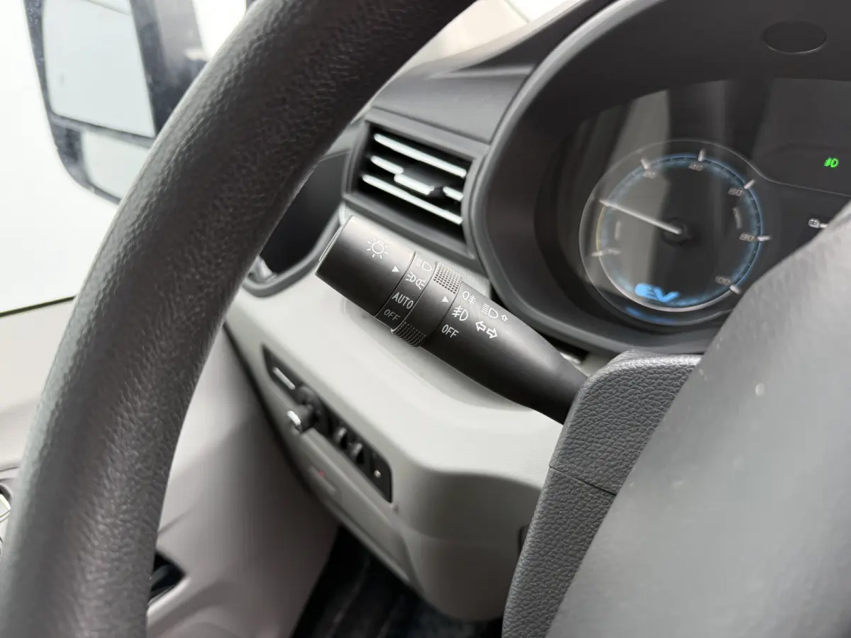 72kWh 204PK L2H2 280km Stad WLTP Snelladen LED Carplay Cruise control Camera Airco Parkeersensoren v+a