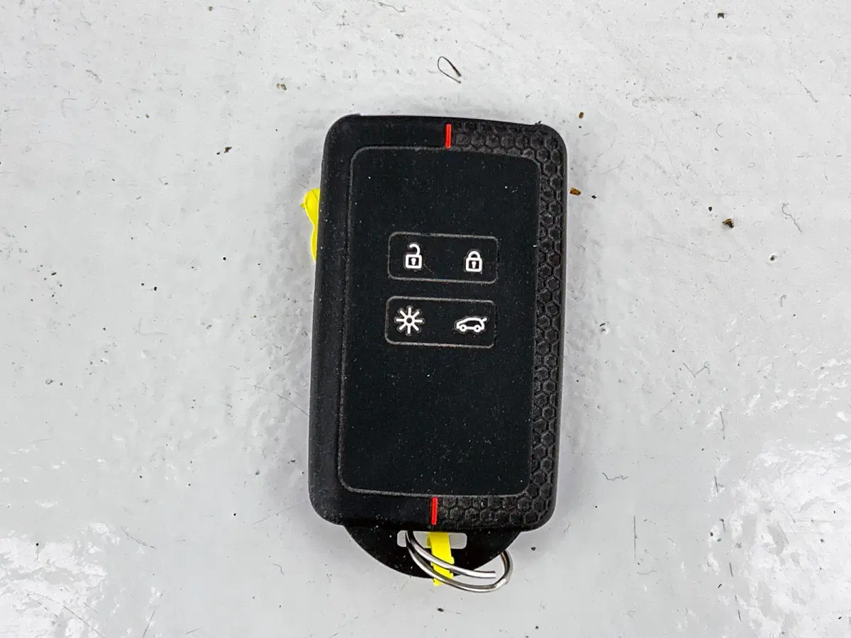 2.0 Blue dC1 150PK L2H1 Dubbele Cabine Automaat Navigatie Airco Lichtmetalen velgen Betimmering Trekhaak Camera Parkeer sensoren Dab