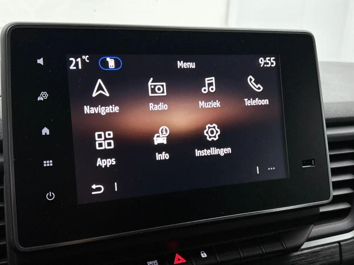 2.0 Blue dC1 150PK L2H1 Dubbele Cabine Automaat Navigatie Airco Lichtmetalen velgen Betimmering Trekhaak Camera Parkeer sensoren Dab