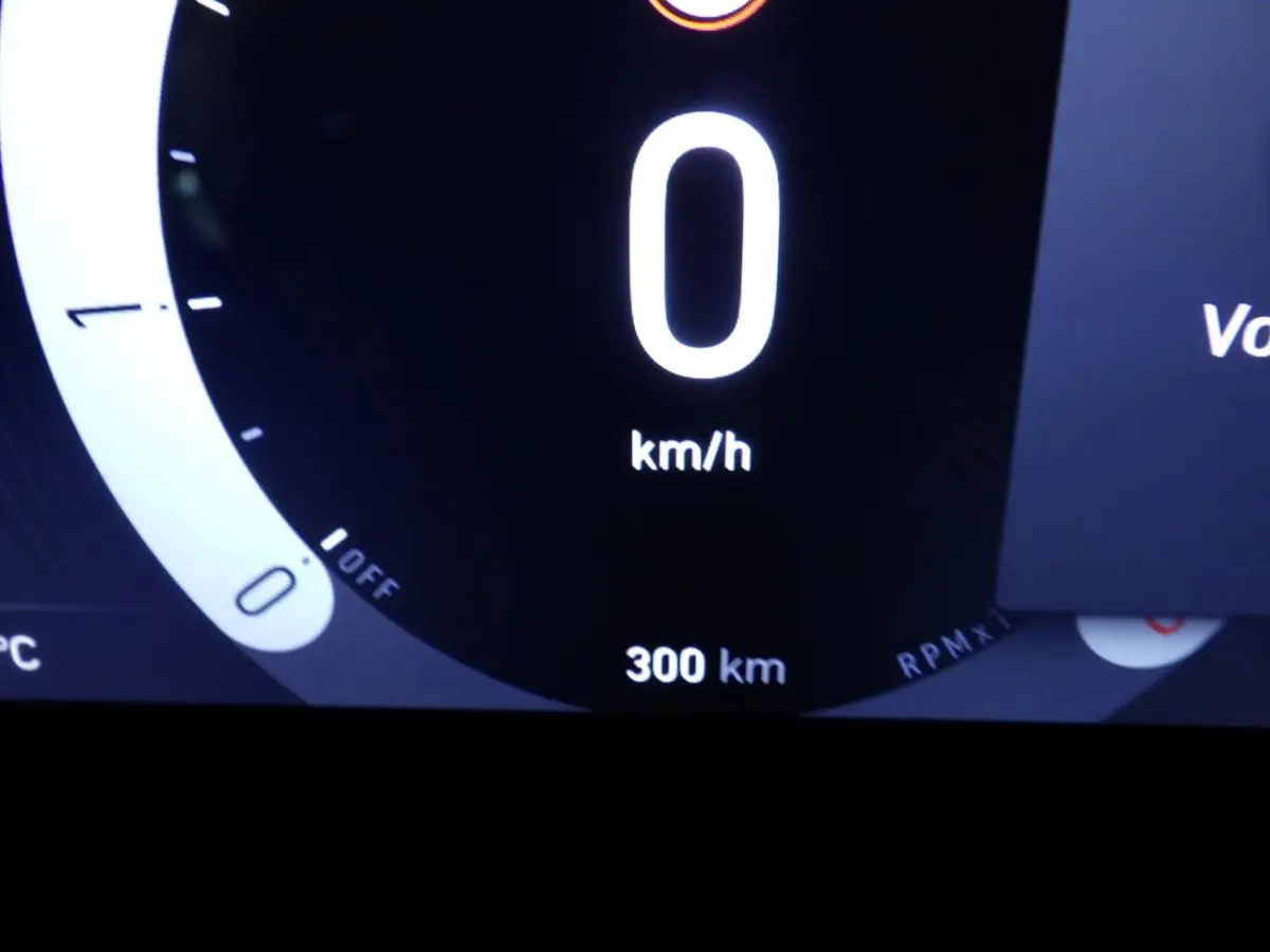 1.0 Hybrid Torino Launch Edition Tot 8 Jaar Garantie | Lage KM | Carplay | PDC | Cruise Control | 16" Lichtmetalen Velgen | LED | Origineel NL!
