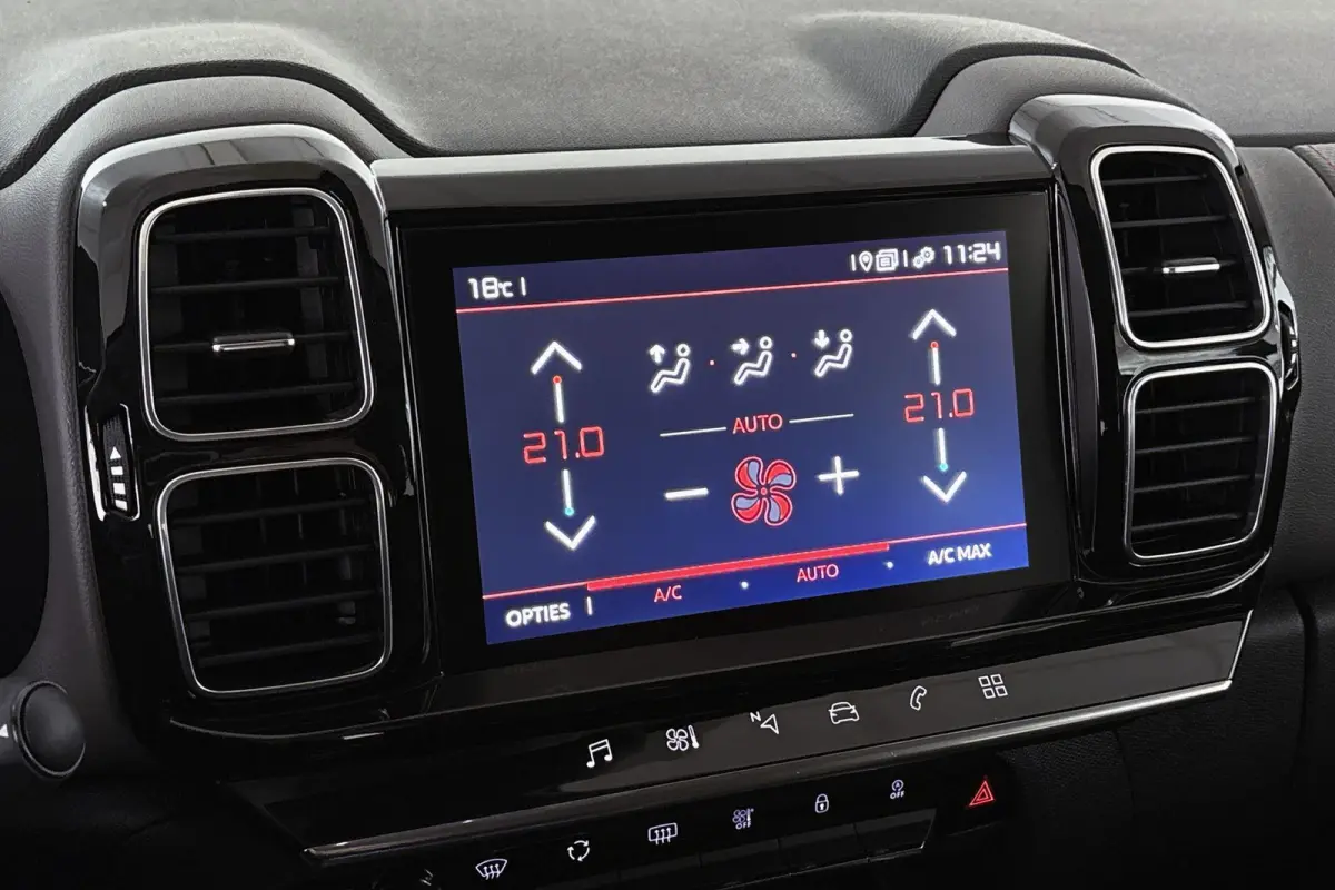 1.2 PureTech Feel Trekhaak Camera Apple CarPlay Dodehoek