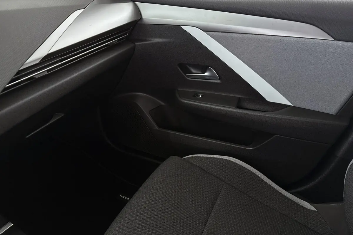 1.2 Level 2 Camera Clima Apple CarPlay