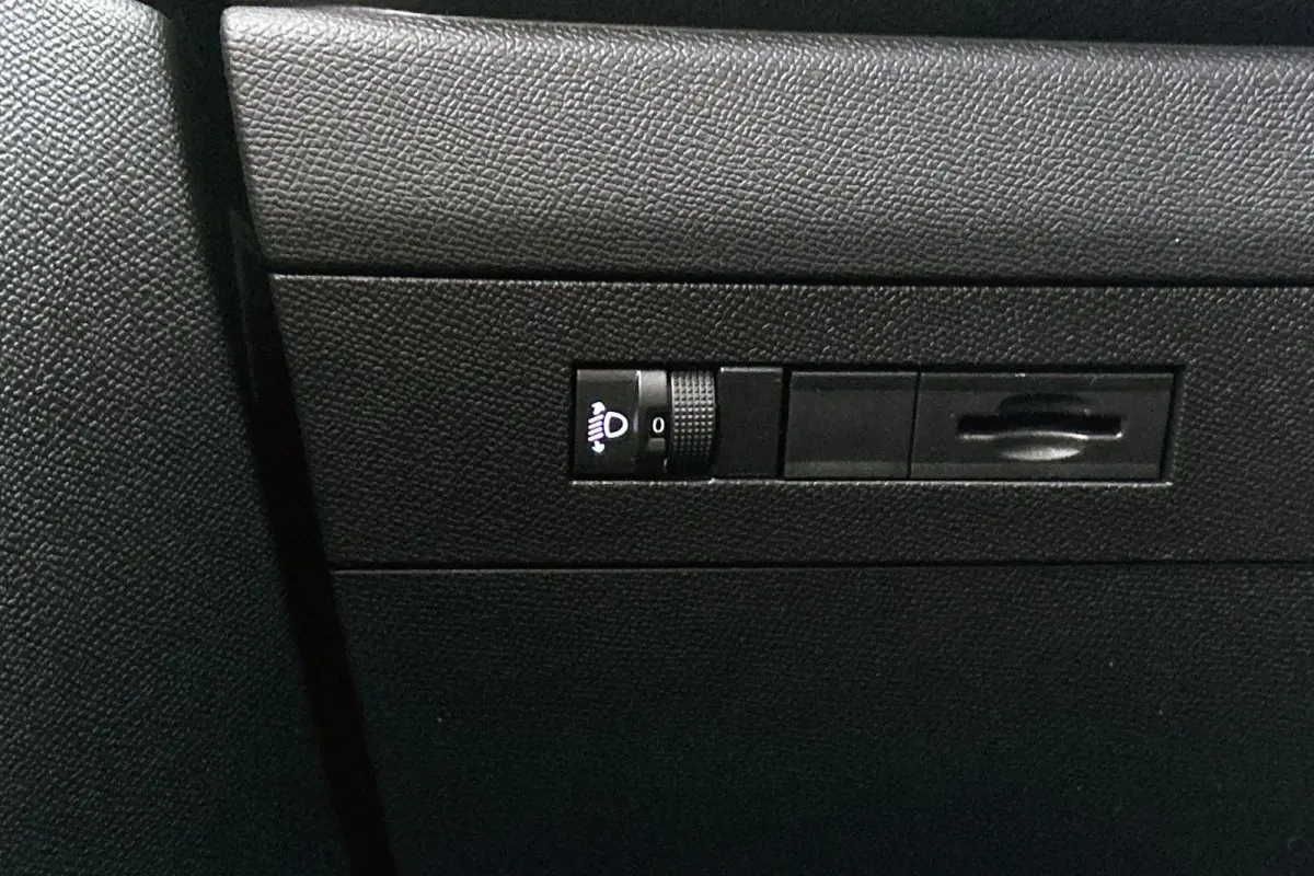 1.2 Level 2 Camera Clima Apple CarPlay