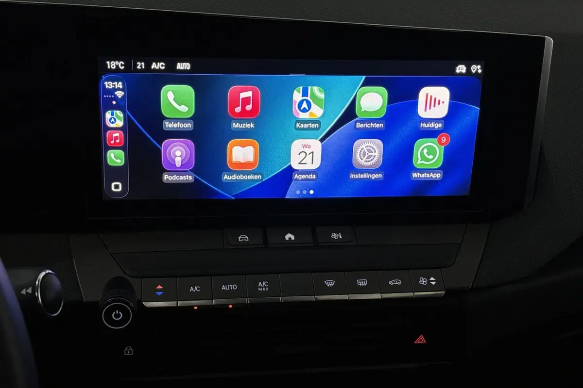 1.2 Level 2 Camera Clima Apple CarPlay