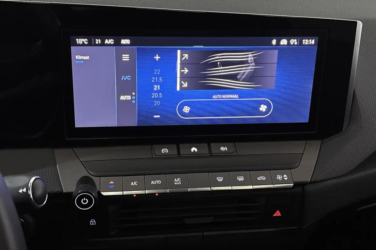 1.2 Level 2 Camera Clima Apple CarPlay