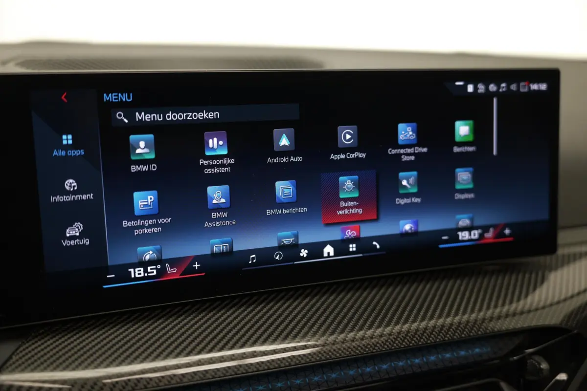 M440i xDrive High Executive |Pano|HUD|H&K|Memory|Carbon|