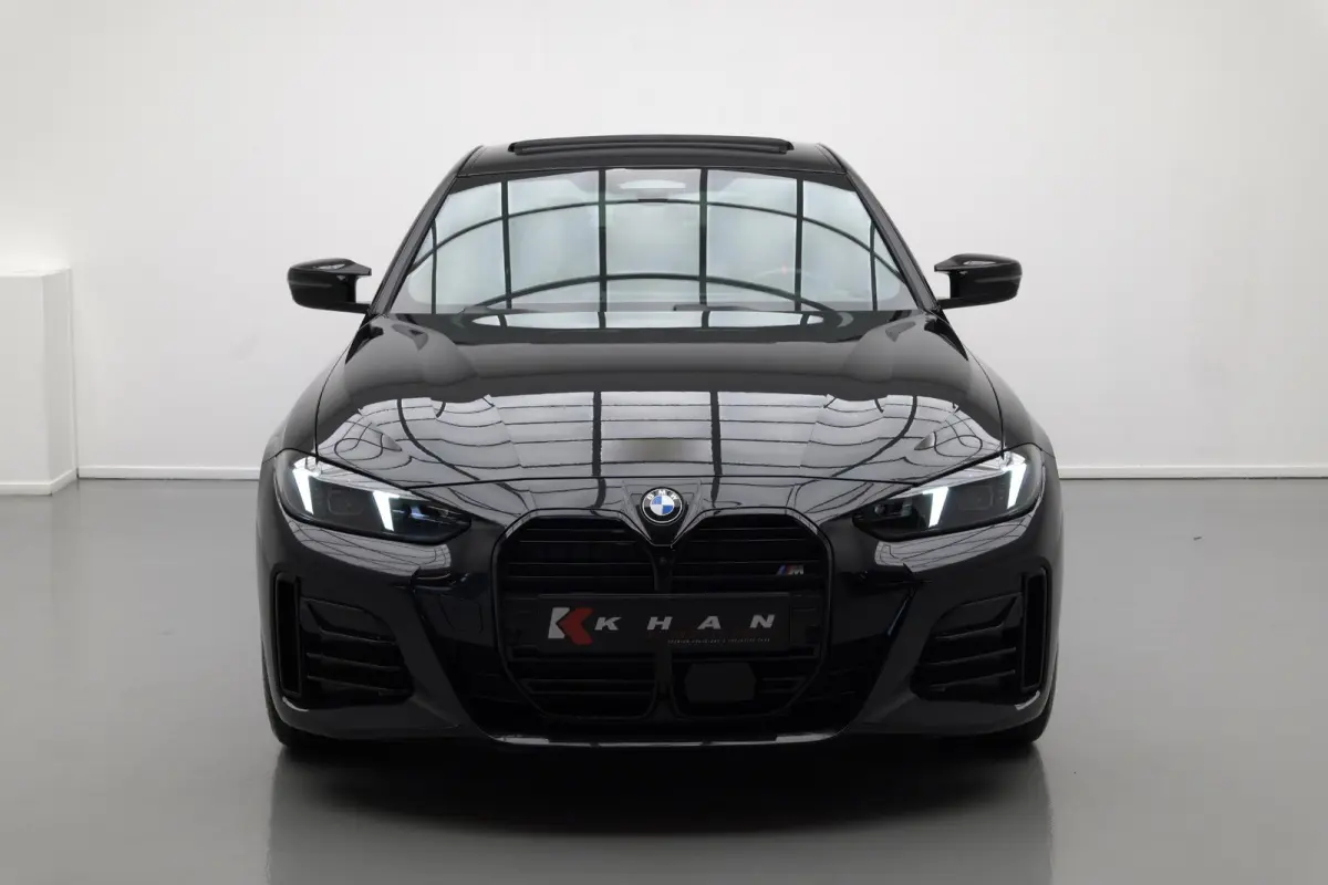 M440i xDrive High Executive |Pano|HUD|H&K|Memory|Carbon|