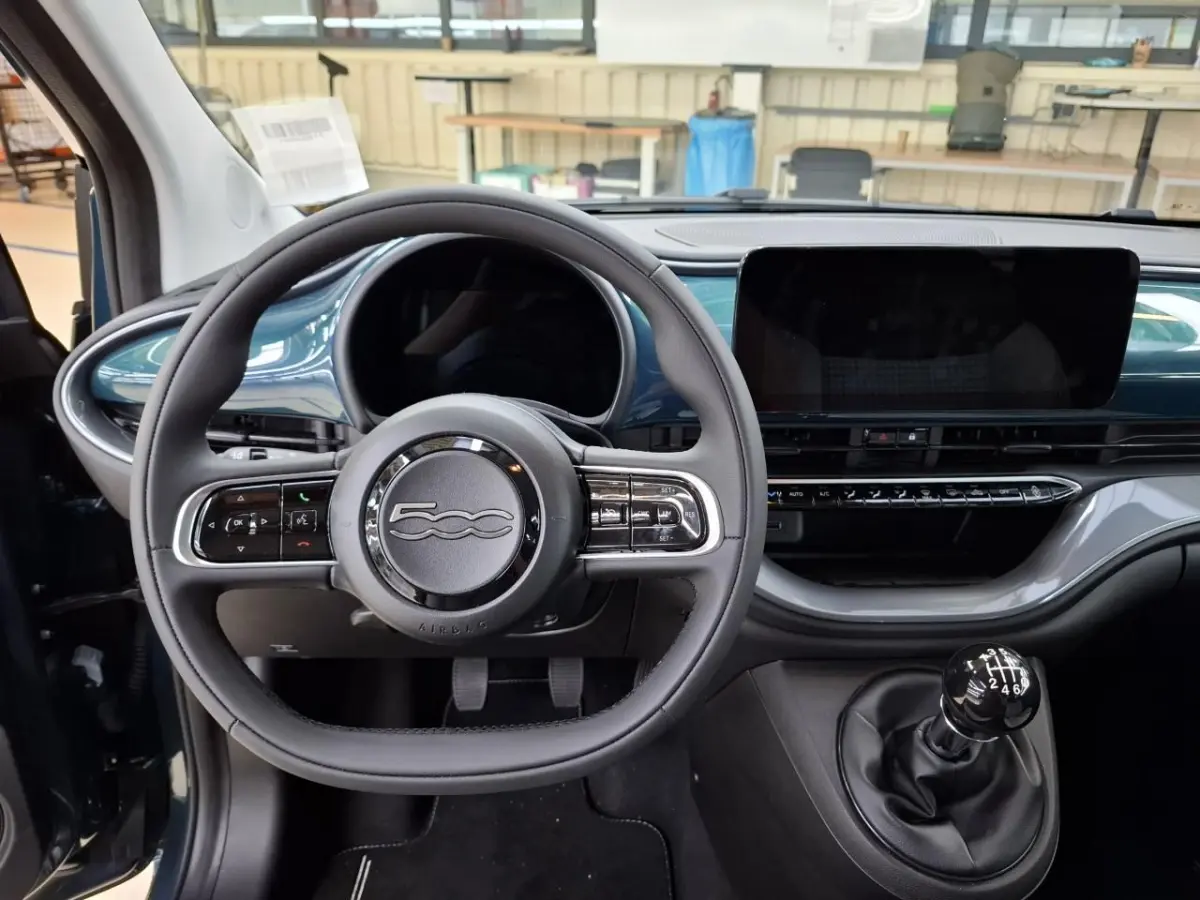 1.0 Hybrid Torino Launch Edition Tot 8 Jaar Garantie | Lage KM | Carplay | PDC | Cruise Control | Climate Control | Keyless | Navigatie | 16" Lichtmetalen Velgen | LED | Origineel NL!