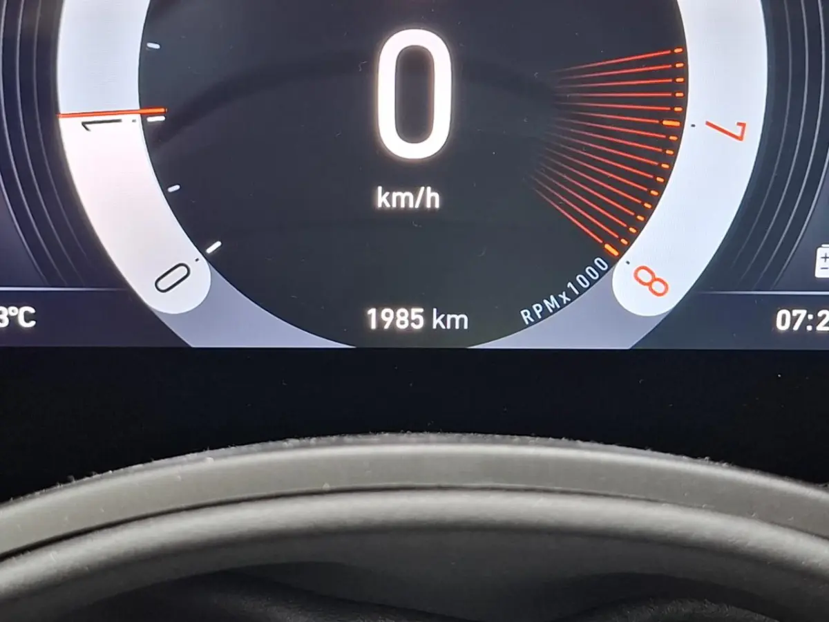 1.0 Hybrid Torino Launch Edition Tot 8 Jaar Garantie | Lage KM | Carplay | PDC | Cruise Control | Climate Control | Keyless | Navigatie | 16" Lichtmetalen Velgen | LED | Origineel NL!
