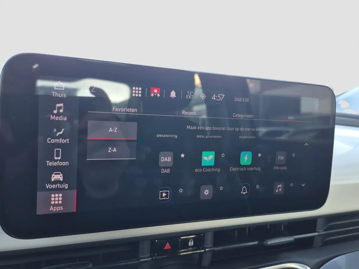 Icon 42 kWh Climate control | Apple carplay/Android auto | Lane assist |  LMV 16 inch