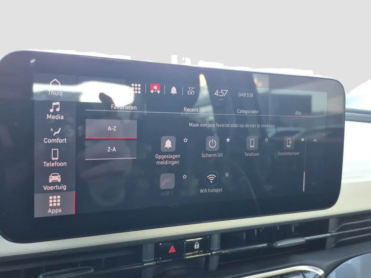 Icon 42 kWh Climate control | Apple carplay/Android auto | Lane assist |  LMV 16 inch