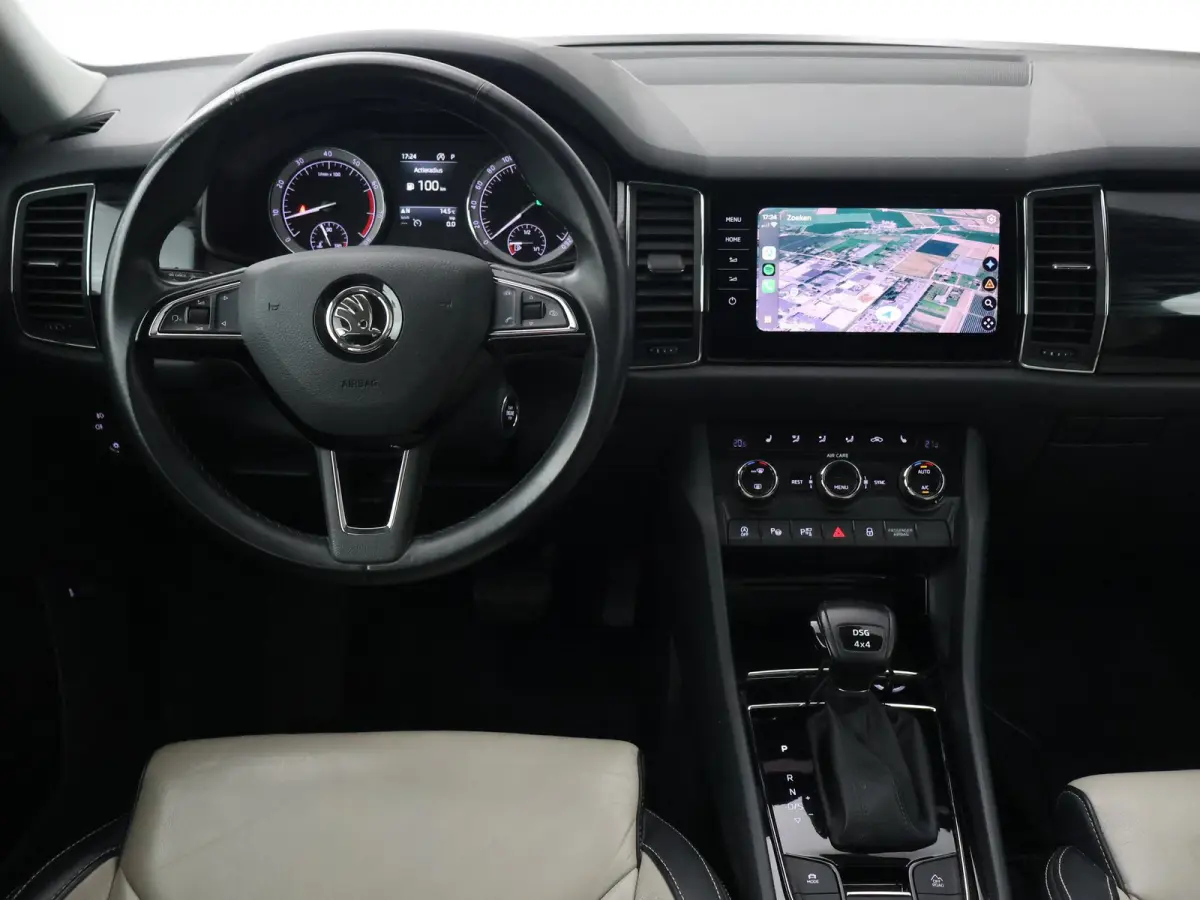 2.0 TSI 180 PK AUT. 4X4 4WD 2200 KG TREKHAAK | LEDER | PANORMAA 360 CAMERA | STUUR/STOELVERW.