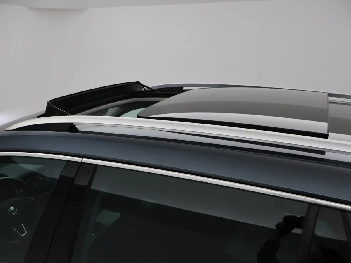 2.0 TSI 180 PK AUT. 4X4 4WD 2200 KG TREKHAAK | LEDER | PANORMAA 360 CAMERA | STUUR/STOELVERW.